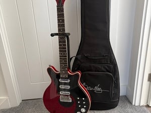 Brian May Red Special in Newport