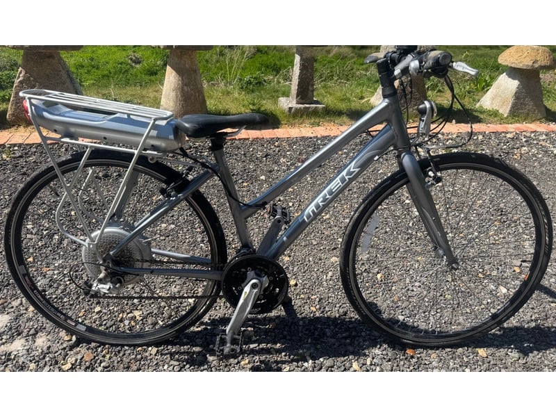 Trek bike  in Newport