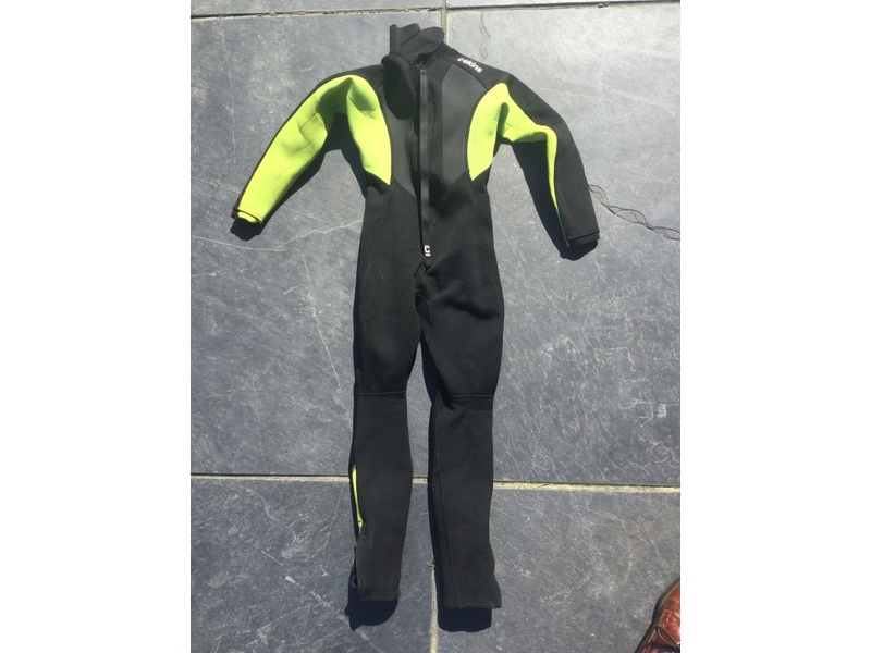 Kids C-Skins full wetsuit 3:2 Water Sports in Cowes