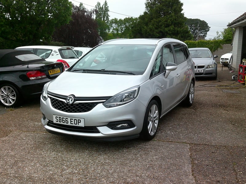 2016/66 Vauxhall Zafira  Tourer  £5,995