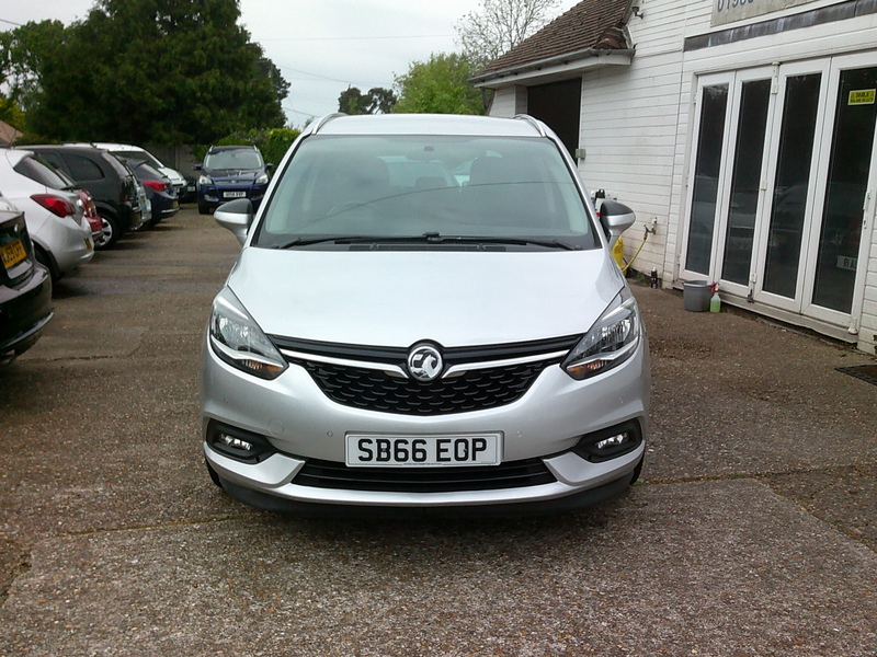2016/66 Vauxhall Zafira  Tourer  £5,995
