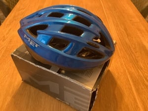 Met cycle helmet in Ryde