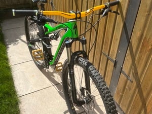 Specialised Comp Carbon 29er in Sandown