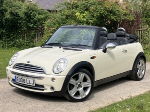 R52 Mini Convertible. ONE OF THE VERY LAST MADE! Lovely little car with low miles.