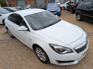 2016/16 Vauxhall Insignia
