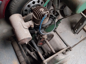 Qualcast 16" motor mower 1930,s in Ryde