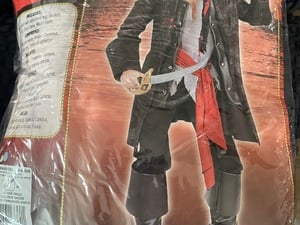 MENS PIRATE OUTFIT in Bembridge