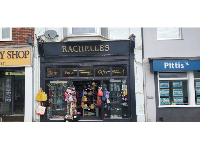 Knitting Wool and Accessories Shop in Sandownn Rachelles next to Pittis 39 high st