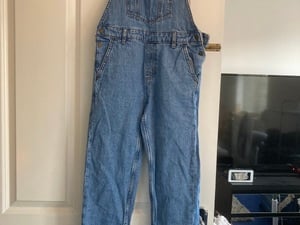 Girls Fat face denim dungarees aged 9 in Bembridge