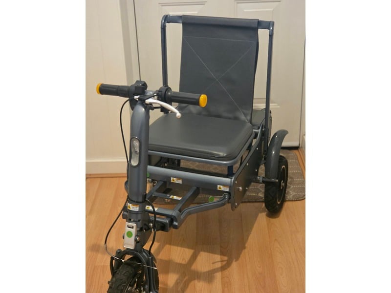 E-Foldi lightweight transportable mobility scooter Mobility Scooters in Sandown