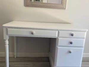 Desk in Ryde