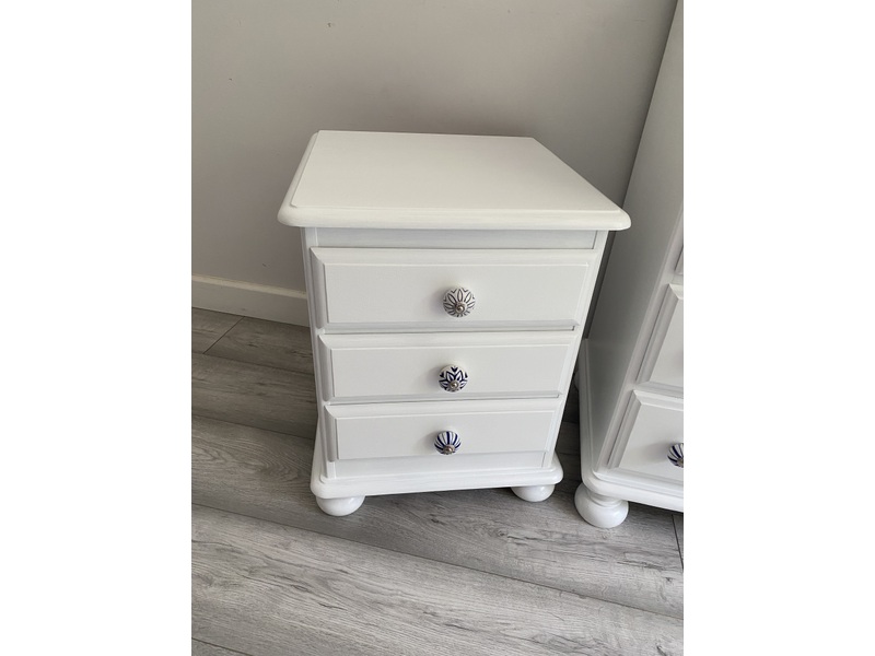 Bedroom furniture set Chests Of Drawers