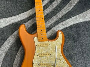 Ridgewood electric guitar  in Newport