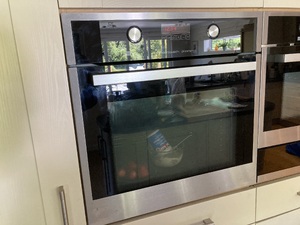 BUILT-IN SINGLE OVEN  in Ryde