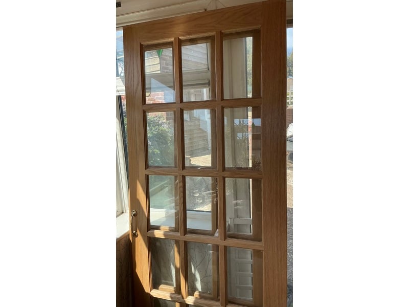Pair of glazed 15 panel Clear Glazed Contemporary Oak veneer Internal Doors in Ventnor