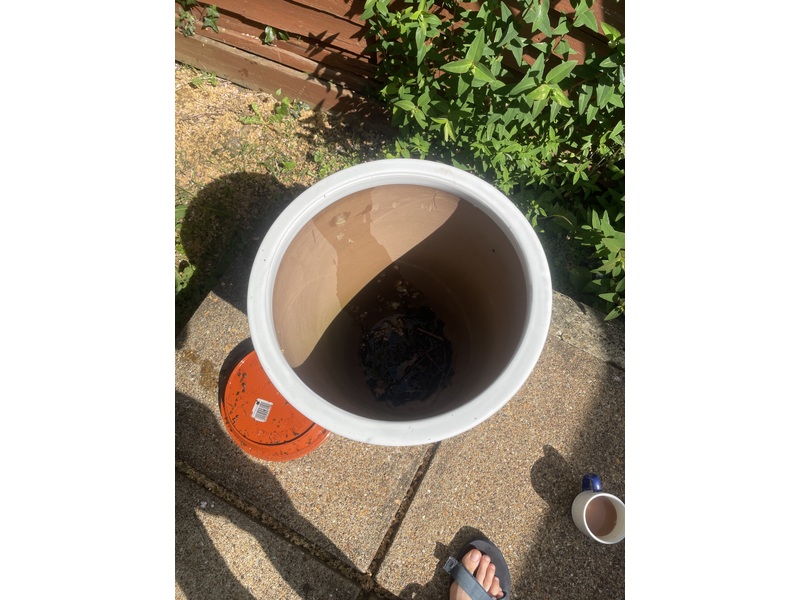 Large White garden Pot