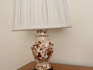Table lamp in Newport