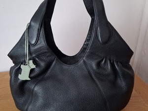 Radley Black Leather  Bag in Ryde