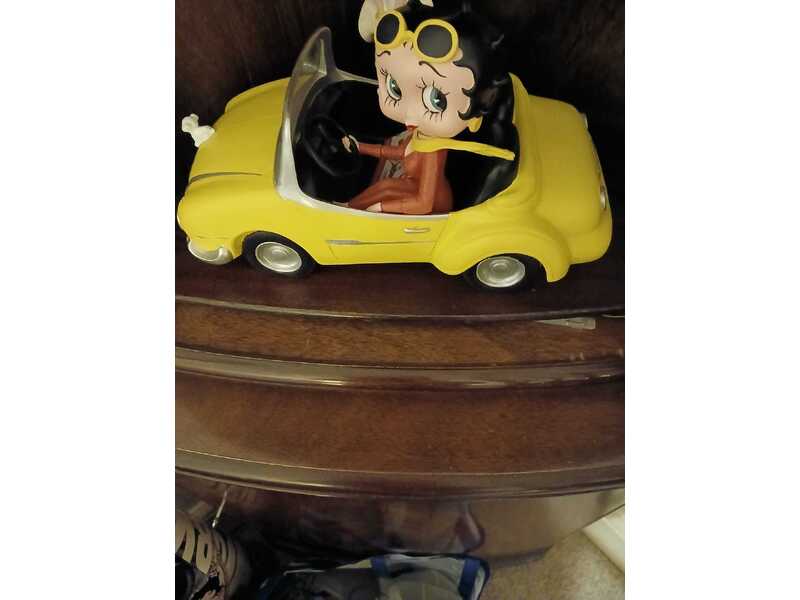 Betty Boop in Ryde