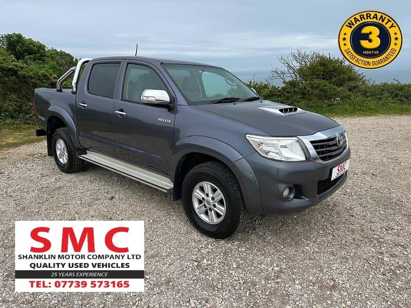 HW13 TOYOTA HI-LUX TWIN CAB PICKUP