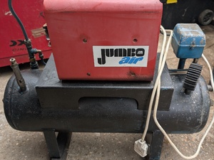 Air compressor  Other Electronics in Ryde