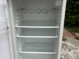 Smeg fridge shelves in Newport