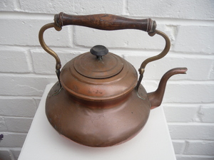 VINTAGE  COPPER / BRASS  KETTLE