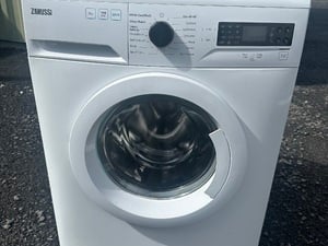 Zanussi Quick 1400rpm 7kg Washing Machine - Can Deliver in Newport