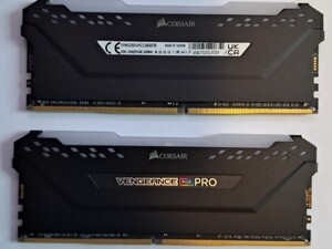 Corsair VENGEANCE RGB PRO DDR4 RAM 32GB (2x16GB)