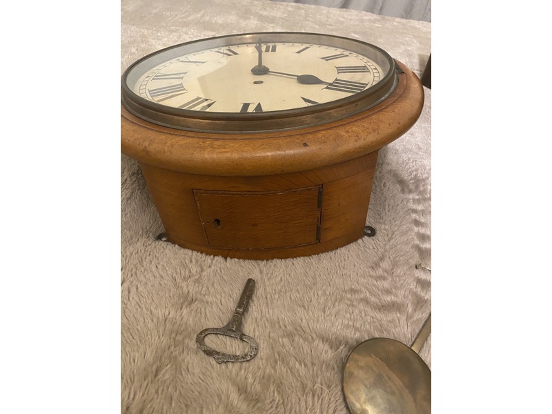 Wall clock Other Antiques in Ryde