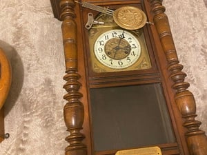 Vienna wall clock in Ryde