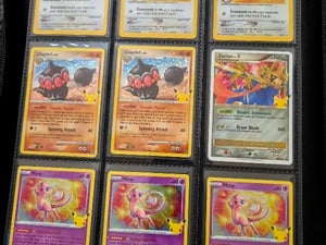 Pokemon card binder - 360 cards in Sandown