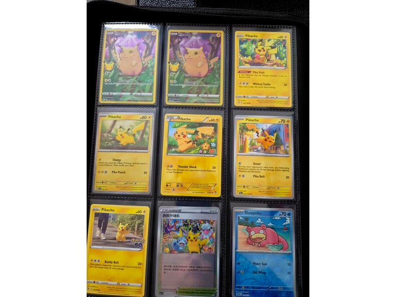 Pokemon card binder - 360 cards Dolls and Toys