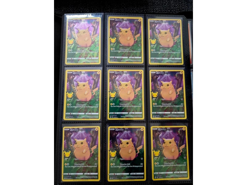 Pokemon card binder - 360 cards Dolls and Toys in Sandown