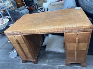 Traditional solid wooden oak large desk in Newport