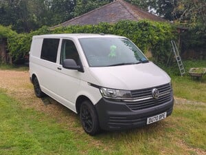 Volkswagen Transporter 2020 in Ryde