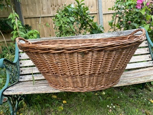 Large Wicker Basket Dog? Laundry? Storage? Other Home Decor in Sandown