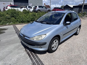Peugeot 206 Newport