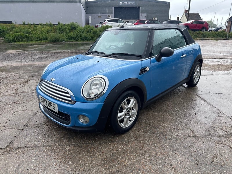 Mini Convertible Newport