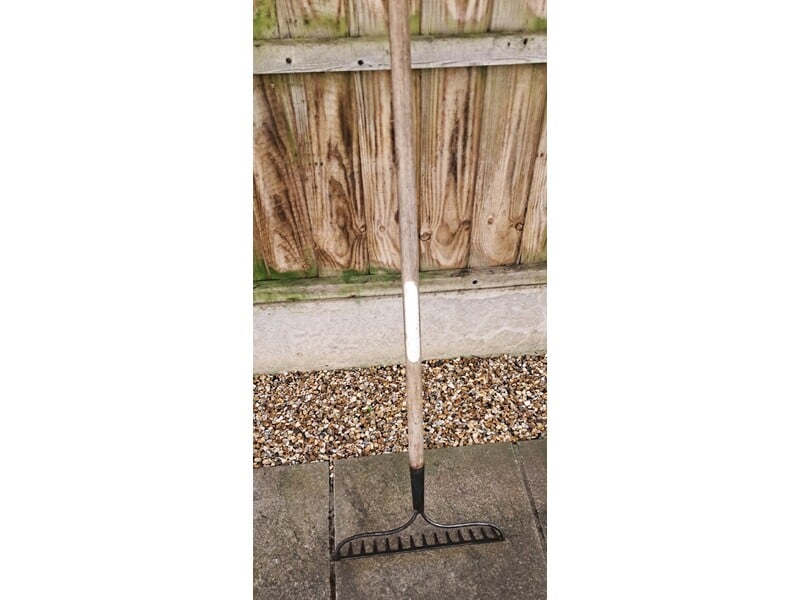 Heavy Duty Garden Rake Long Handle