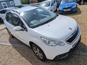 2014/64 Peugeot 2008