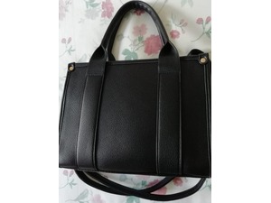 BLACK LEATHER SHOULDER BAG