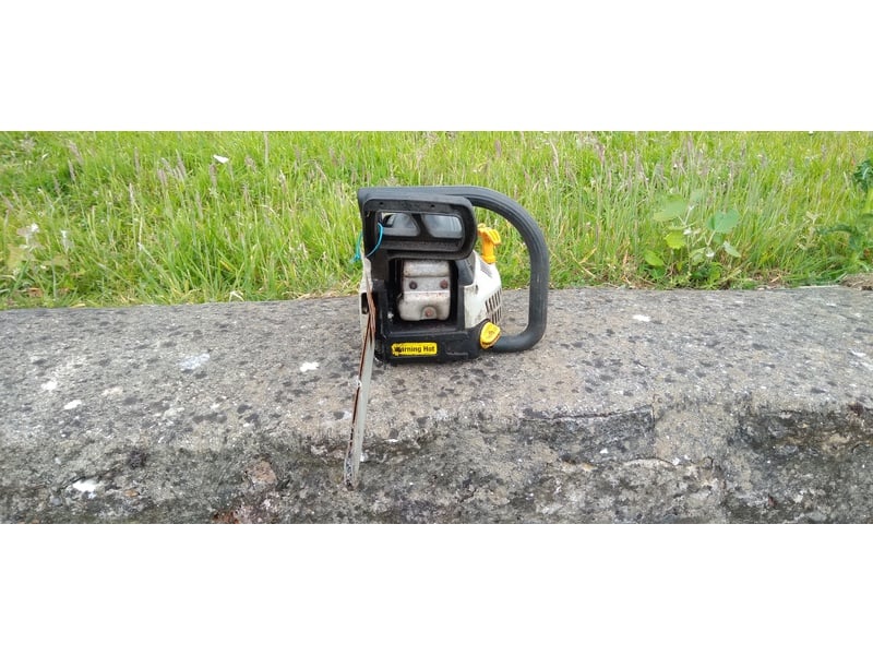 RYOBI PETROL CHAINSAW