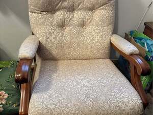 Arm chair in Sandown