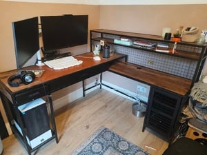 L shaped wood and metal desk. Pick up only in Newport