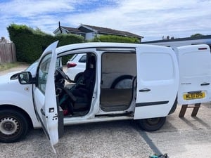 Freshwater Renault Kangoo 2011