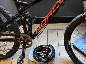 Medium Full Sus Norco Enduro MTB 27.5
