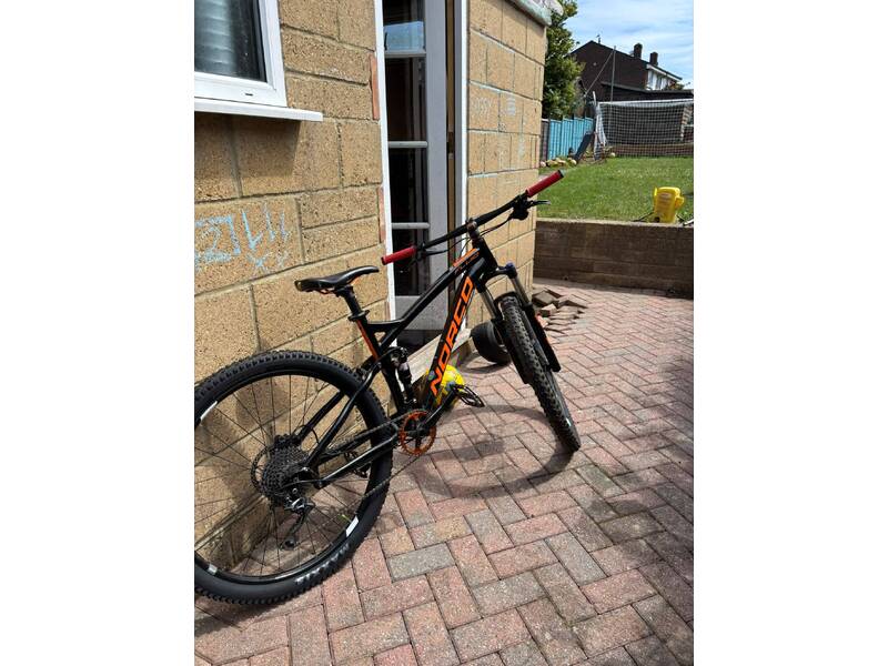 Medium Full Sus Norco Enduro MTB 27.5 Adults Bicycles