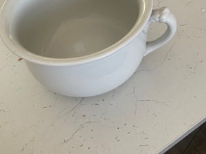 J&G meakin chamber pot  in Cowes