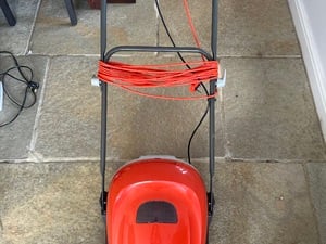 Flymo Easiglide 300V in Cowes